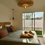 Villa House With Lagoon View Terrace For 7 Guests 4 Star Rated