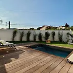 Villa House With Lagoon View Terrace For 7 Guests 4 Star Rated *