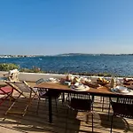 Villa House With Lagoon View Terrace For 7 Guests 4 Star Rated