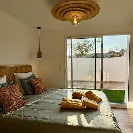 Villa House With Lagoon View Terrace For 7 Guests 4 Star Rated