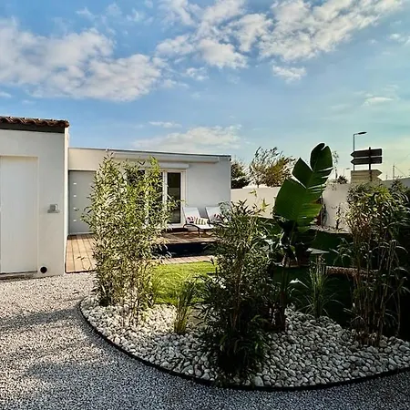 House With Lagoon View Terrace For 7 Guests 4 Star Rated Sète