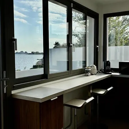 House With Lagoon View Terrace For 7 Guests 4 Star Rated