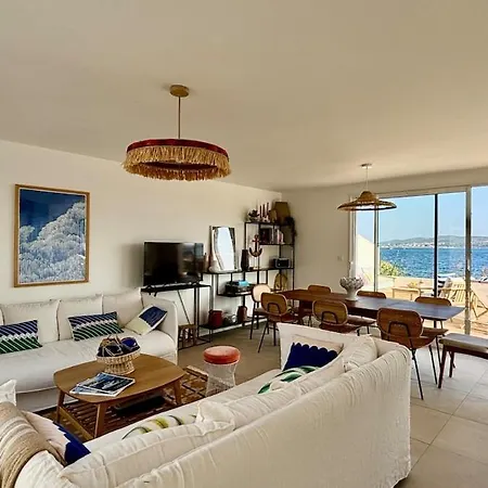 House With Lagoon View Terrace For 7 Guests 4 Star Rated *