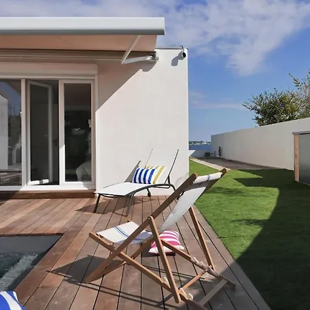 House With Lagoon View Terrace For 7 Guests 4 Star Rated