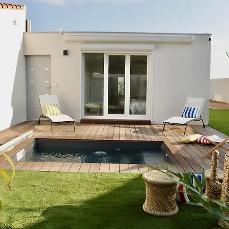 House With Lagoon View Terrace For 7 Guests 4 Star Rated Villa